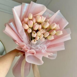 RAMO DE 30 TULIPANES COLOR DE ROSA